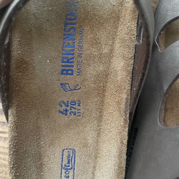 Women size 11 Birkenstock’s - Picture 4 of 4